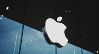 Apple και Amazon αντιμέτωπες με ομαδική αγωγή καταναλωτών έως 306 εκατ. λίρες στη Βρετανία