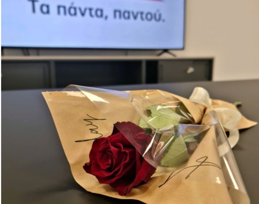 Γιατί γέμισαν οι ελληνικές εταιρείες τριαντάφυλλα