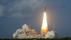 Οι αστροναύτες της αποστολής «Άρτεμις 2» ξεκίνησαν το ταξίδι για τη Σελήνη