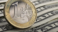 Το ευρώ ενισχύεται 0,30%, στα 1,1569 δολάρια