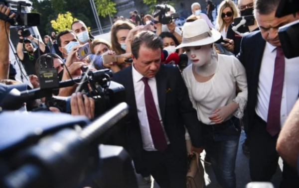 Επίθεση με βιτριόλι: Οι τοίχοι άφριζαν, υπάρχουν ακόμα σημάδια είπε ο προϊστάμενος της Ιωάννας
