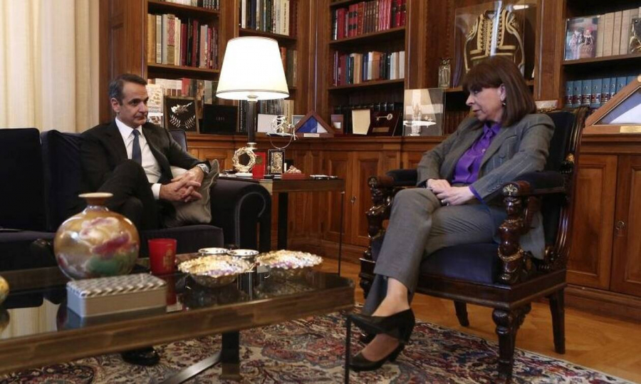 Ο Κυριάκος Μητσοτάκης ενημερώνει την Τρίτη τη Βουλή για τις εξελίξεις στην Ουκρανία