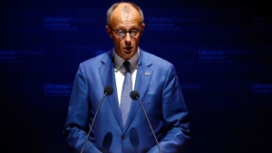 Γερμανία: Ο Μερτς ζητά περικοπές εκατοντάδων δισ. ευρώ στον προϋπολογισμό της ΕΕ