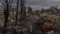 Η Ουκρανία απομακρύνει αμάχους από το Ντονμπάς - Ο Ζελένσκι μιλάει για τα χειρότερα στη Μποροντιάνκα