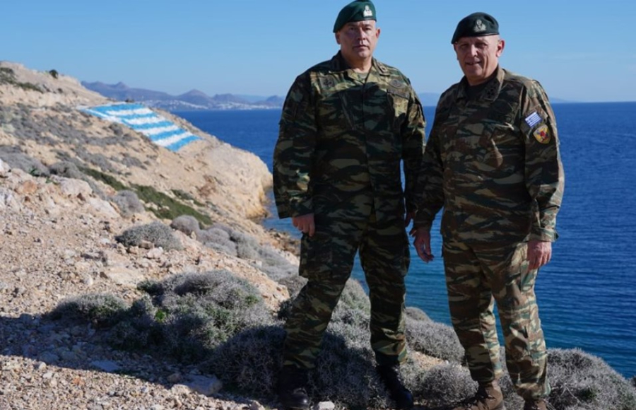 Τους Τούρκους ενοχλούν οι φωτογραφίες που βγάζουν οι στρατιωτικοί μας στα νησιά