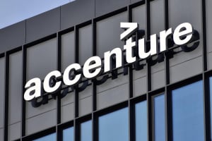 Accenture: Μόλις 1 στους 6 εργαζομένους νιώθει δεμένος με την εργασία του