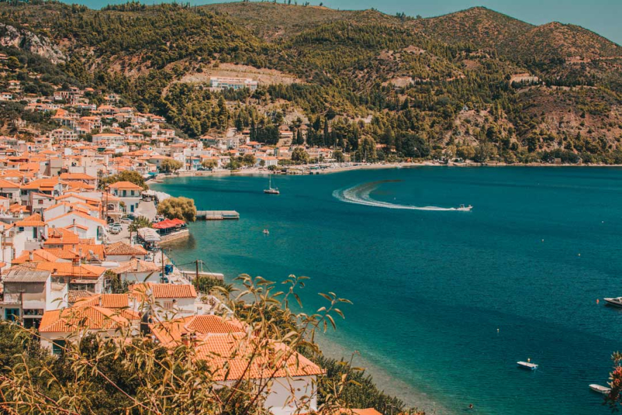 North Evia Pass: Ανοίγει η πλατφόρμα υποβολής αιτήσεων για διακοπές στη Β.Εύβοια