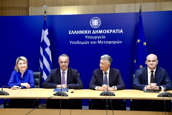 Υπουργείο Μεταφορών: Υπεγράφη σύμβαση για την προμήθεια 200 λεωφορείων φυσικού αερίου