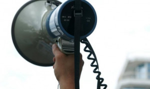 Συγκέντρωση διαμαρτυρίας στα Προπύλαια σήμερα από το Σωματείο Διπλωματούχων Ξεναγών