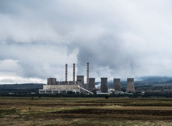 Πάνω από 11 εκατ. άνθρωποι θα πεθάνουν εξαιτίας των ορυκτών καυσίμων μέχρι το 2100