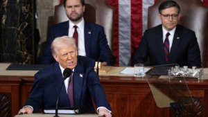 ΗΠΑ: Ο Τραμπ δεν βρίσκεται «παρά μόλις στην αρχή» - Τι είπε στην ομιλία του στο Κογκρέσο