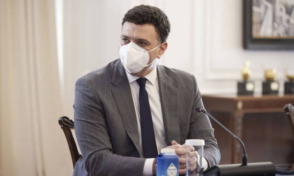 Συνάντηση Κικίλια - Καραμανλή για την ουκρανική κρίση και την προετοιμασία της τουριστικής περιόδου