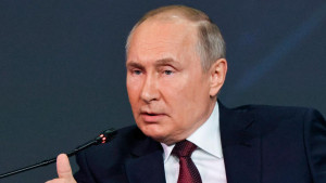 Πούτιν: Οι ΗΠΑ κακώς θεωρούν ότι είναι &quot;αρκετά ισχυρές&quot;