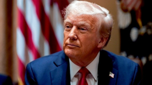 ΗΠΑ: Σε τεχνική ανεργία πάνω από 700.000 υπάλληλοι - Ο Τραμπ «παγώνει» τα αναδρομικά