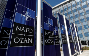 Αξιωματούχος ΝΑΤΟ: Απολύτως απερίσκεπτος ο Πούτιν, εκτιμούμε ότι η συμμαχία βρίσκεται σε κίνδυνο