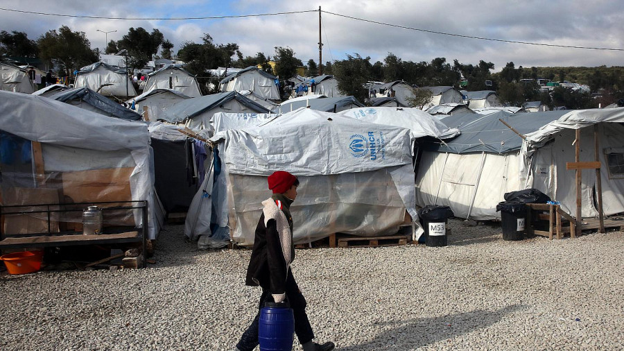 Ποιοι διεκδικούν τα 823 εκατ. των γευμάτων σε πρόσφυγες