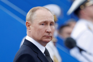 Για εσχάτη προδοσία κατηγορούν τον Πούτιν Ρώσοι αξιωματούχοι