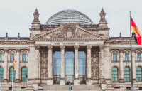 Γερμανία: Κυβερνητικό συνασπισμό με τρία κόμματα δείχνει νέα δημοσκόπηση