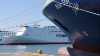 Δεμένα τα πλοία που αναχωρούν από το λιμάνι του Πειραιά, λόγω 24ωρης απεργίας ναυτεργατών