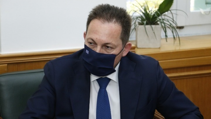 Πάτρα: Σύσκεψη υπό τον Πέτσα για αποτίμηση των καταστροφών από την πυρκαγιά στην Αιγιάλεια