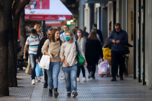 Κορονοϊός: 590 κρούσματα σε Αττική, 148 σε Θεσσαλονίκη - Ο χάρτης της διασποράς