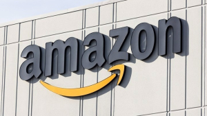 Amazon: Απολύει 18.000 εργαζόμενους