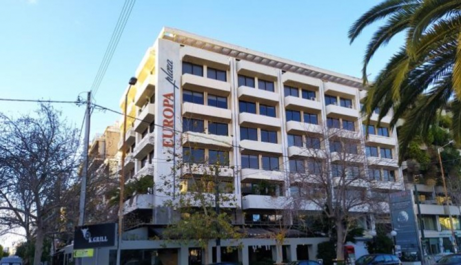 Στο σφυρί ακίνητα της Ιεράς Μονής Εμμαούς, που έκανε ιερές μπίζνες με τη Μαρφίν του Βγενόπουλου