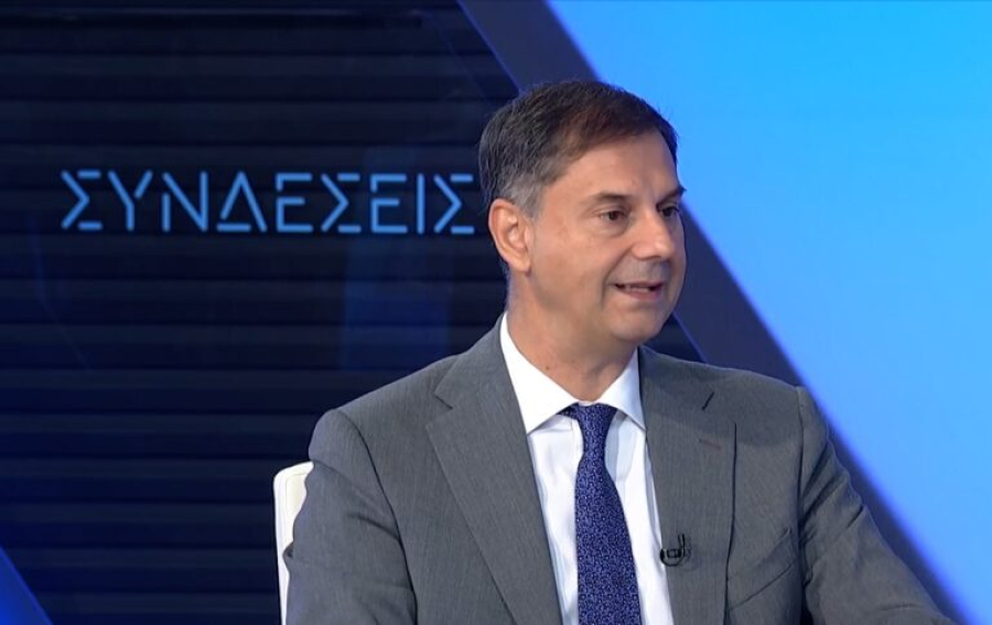 Χ. Θεοχάρης: Το 56% των ελεύθερων επαγγελματιών θα πληρώνει από 1.000 έως 3.000 ευρώ