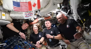 Πιο μακριά από ποτέ: Οι αστροναύτες της Artemis II βλέπουν τη Σελήνη να καλύπτει τον Ήλιο