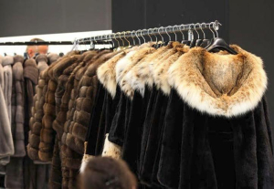 Αναστολή συμβάσεων εργασίας στη γουνοποιία τον Ιούνιο - Οι προθεσμίες