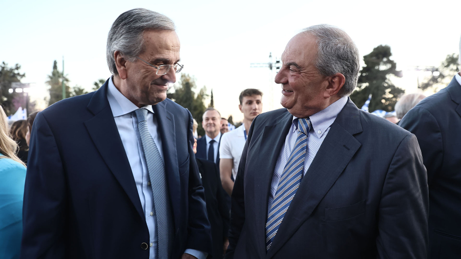 Σαμαράς: Η Καλαμάτα τιμά τον Κώστα Καραμανλή - Ο πατριωτισμός ενώνει, δεν διαιρεί