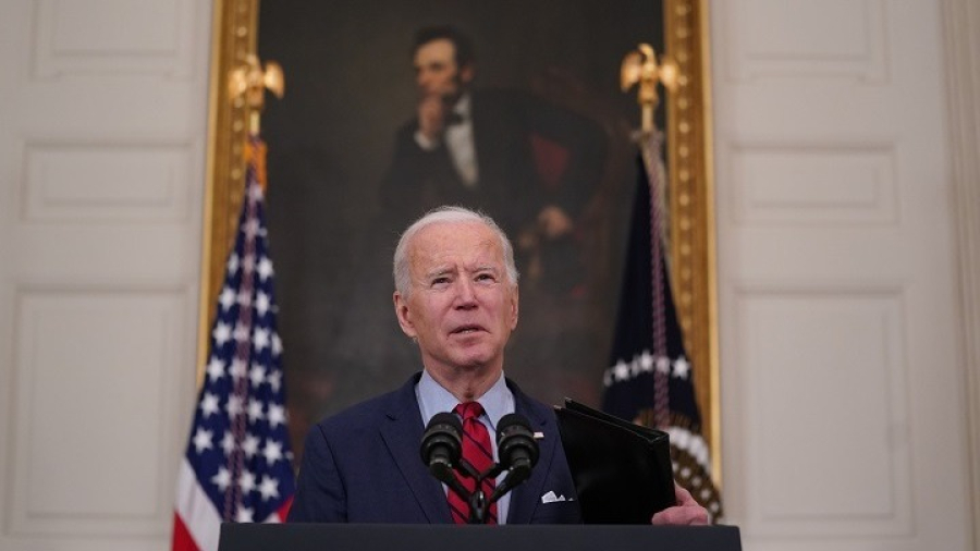 Ακόμα θετικός στον κορονοϊό ο Τζο Μπάιντεν