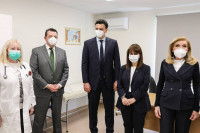 Στα εγκαίνια της νέας πτέρυγας του Κέντρου Υγείας Σαλαμίνας η ΠτΔ