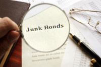 ΗΠΑ: Ξεπέρασε τις 500 μονάδες το spread των junk bonds για πρώτη φορά από το 2020