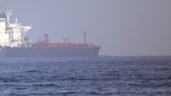 Νέο μέτωπο στη θάλασσα: Η Βρετανία στοχεύει τον «σκιώδη στόλο» της Ρωσίας