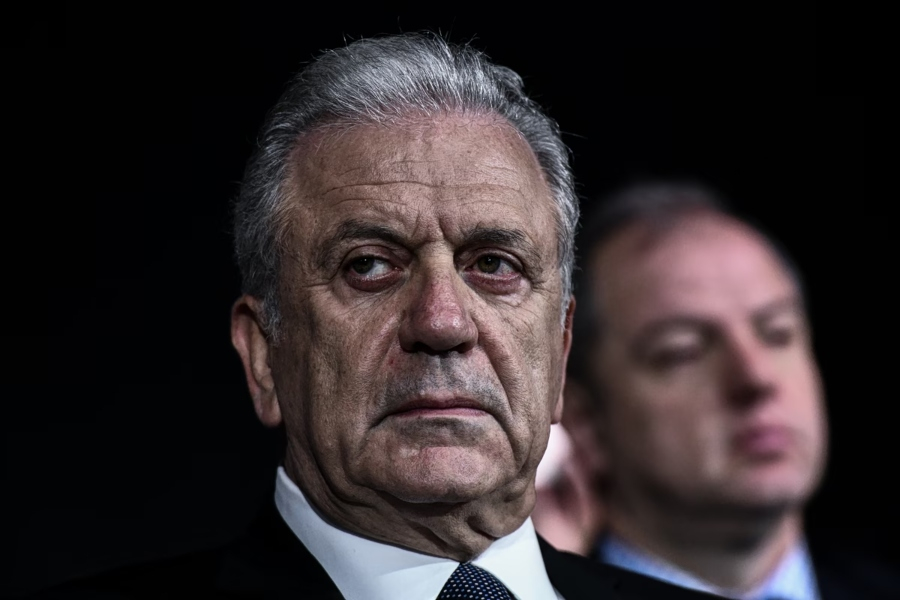 Δ. Αβραμόπουλος: Στη Βουλή διαβιβάστηκε από το υπ. Δικαιοσύνης το αίτημα άρσης ασυλίας