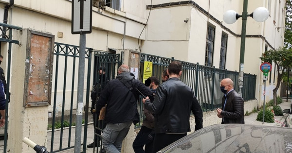 Διπλή δολοφονία στη Μακρινίτσα: Εισαγγελική έρευνα για την ψυχική κατάσταση του δράστη