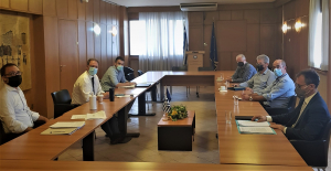 ΥΠΑΑΤ: Συνάντηση Λιβανού με Παναιγιάλειo Ένωση με στόχο την επίλυση του προβλήματος αποθεμάτων σταφίδας