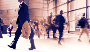 ΕΚΤ: Σε κίνδυνο 240.000 θέσεις εργασίας από τον εμπορικό πόλεμο ΗΠΑ – Κίνας