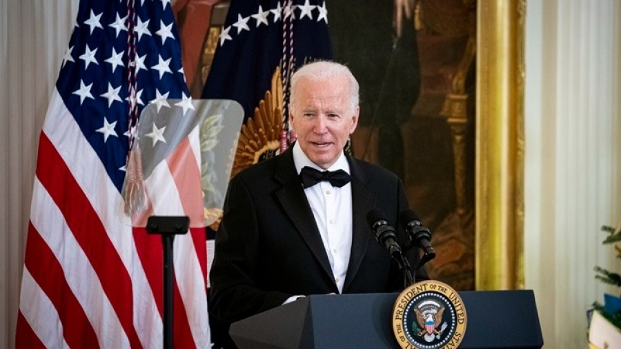 Μπάιντεν: Προειδοποίησε τον Πούτιν με "σοβαρές κυρώσεις" στο θέμα της Ουκρανίας