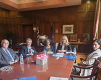 Η εποπτεία της αγοράς βιομηχανικών προϊόντων στη συνάντηση της υφ. Ανάπτυξης με την HellasLab