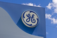 General Electric: Αναδιάρθρωση στην αιολική ενέργεια από χερσαία πάρκα στην Ευρώπη