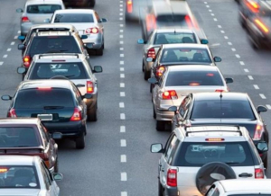 Μπαράζ προστίμων για 350.000 ιδιοκτήτες οχημάτων για ΚΤΕΟ, τέλη και ασφάλιστρα