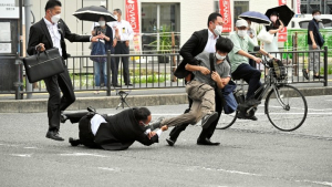 Ιαπωνία: Ο δολοφόνος του &#039;Αμπε συναρμολόγησε το όπλο από εξαρτήματα που είχε αγοράσει στο διαδίκτυο