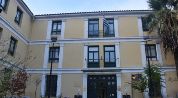 Σε διαβούλευση το νομοσχέδιο που εισάγει το θεσμό των «δικαστικών σταθμών τηλεματικής»