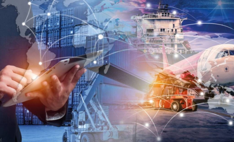 Logistics: Τρία διαμετακομιστικά κέντρα σχεδιάζει η κυβέρνηση