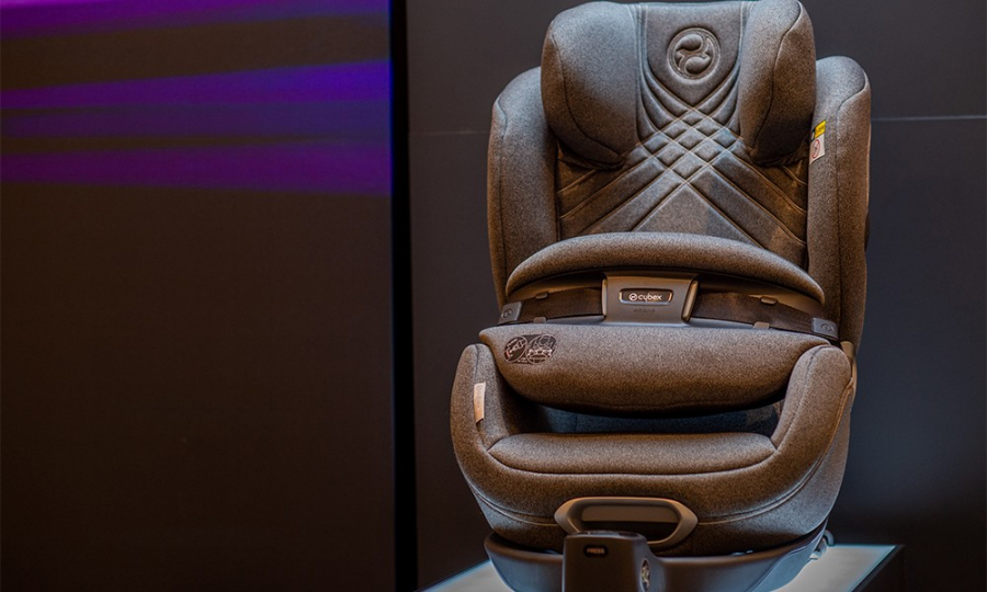Η CYBEX παρουσιάζει το πρώτο κάθισμα αυτοκινήτου με ενσωματωμένο αερόσακο