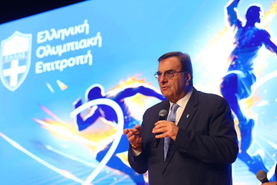 Ο Πρόεδρος της Ελληνικής Ολυμπιακής Επιτροπής Ισίδωρος Κούβελος στην Εκδήλωση Βραβεύσεων της ΕΟΕ.