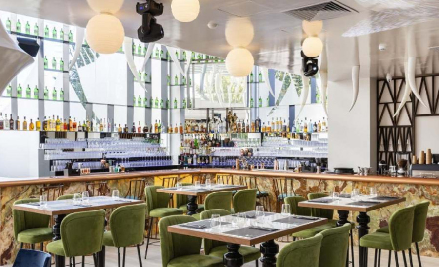 Λάρισα: Κλείνουν από τώρα τραπέζια σε μπαρ και τσιπουράδικα