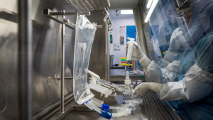 ΓΓ του ΟΗΕ: Έκκληση να διπλασιαστεί η παγκόσμια παραγωγή εμβολίων κατά της Covid-19